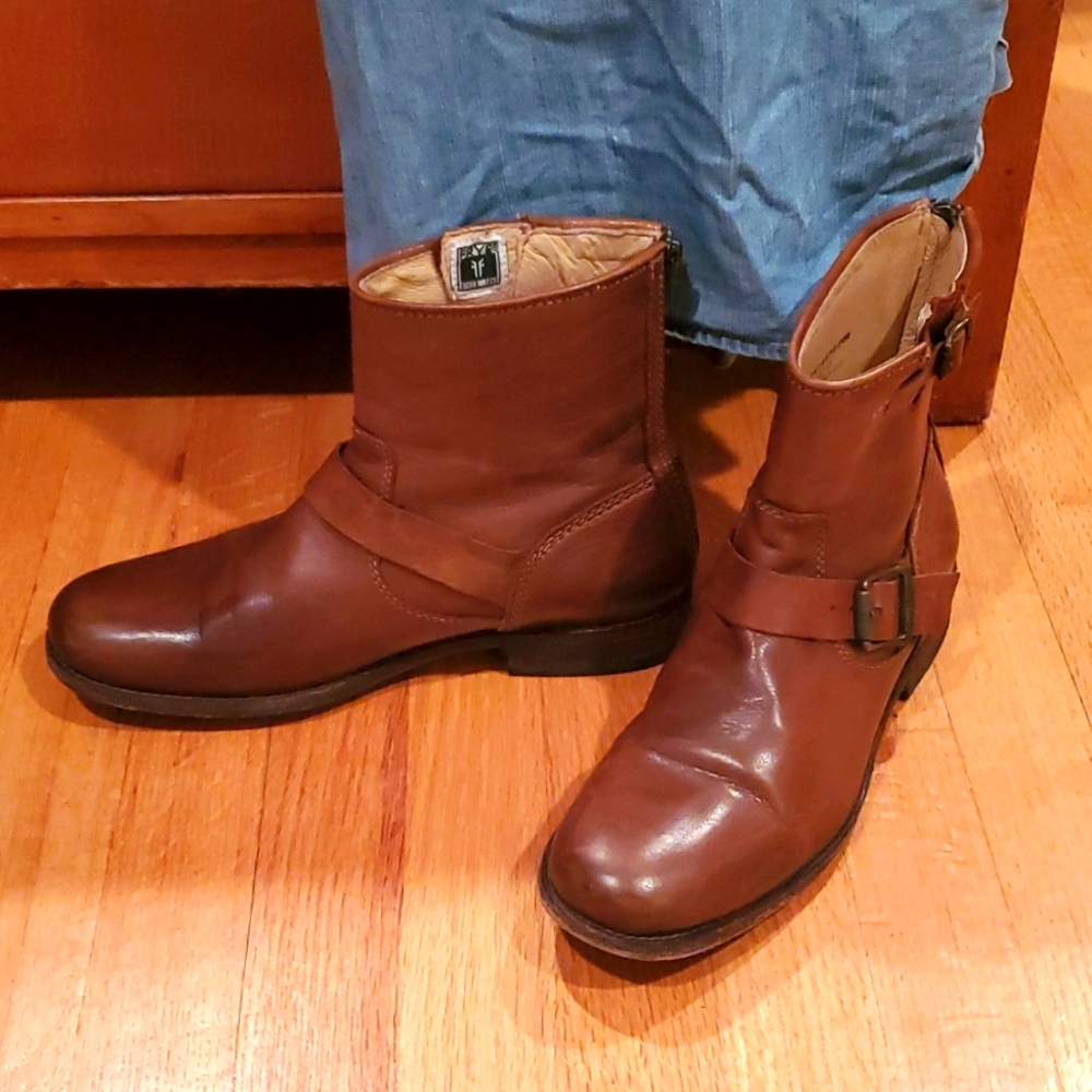 FRYE ankle boots w/ back zipper, decorative buckle